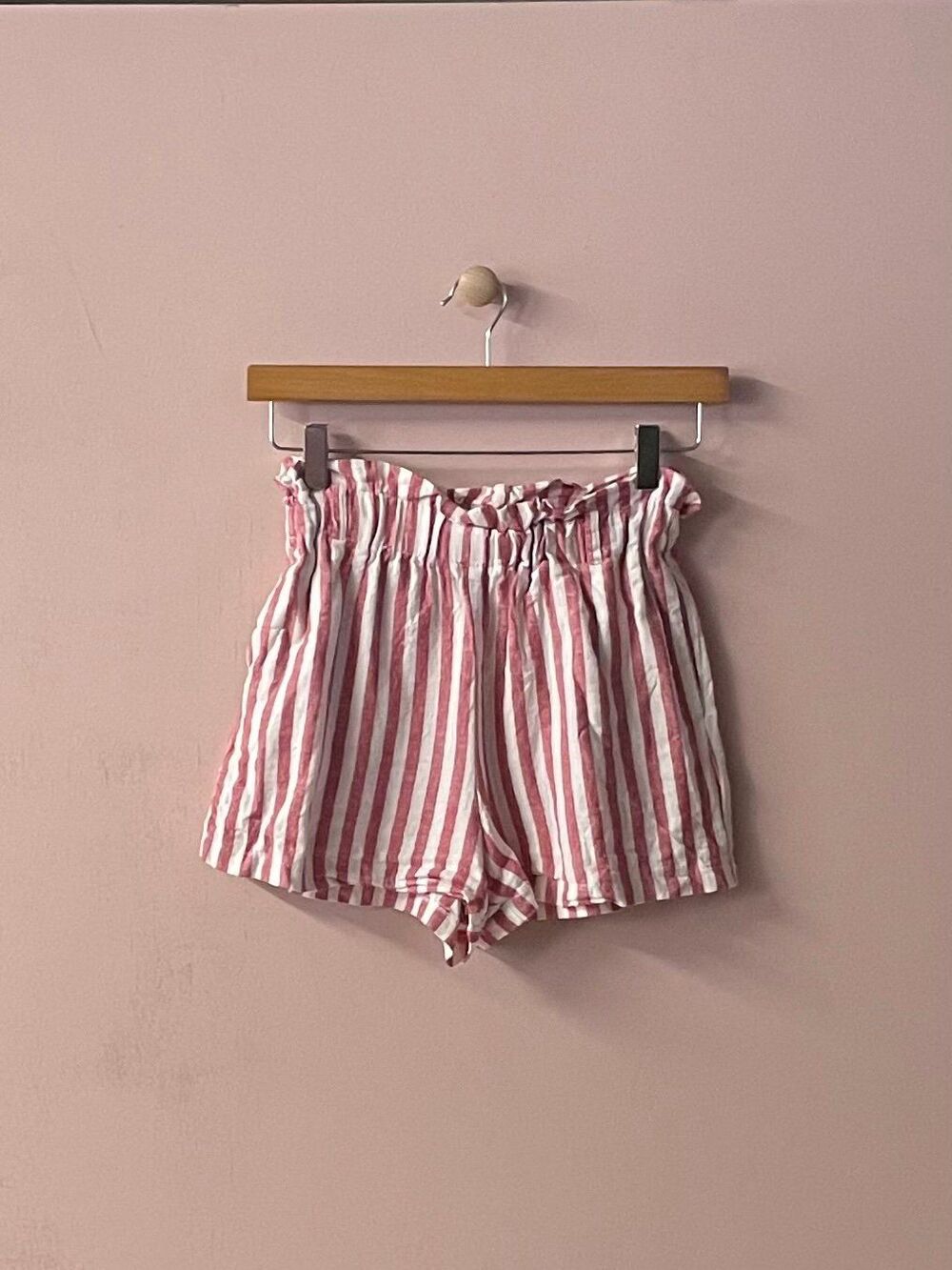 Heart & Hips Linen-Cotton Blend Red Cream Striped High Waist Shorts Size S